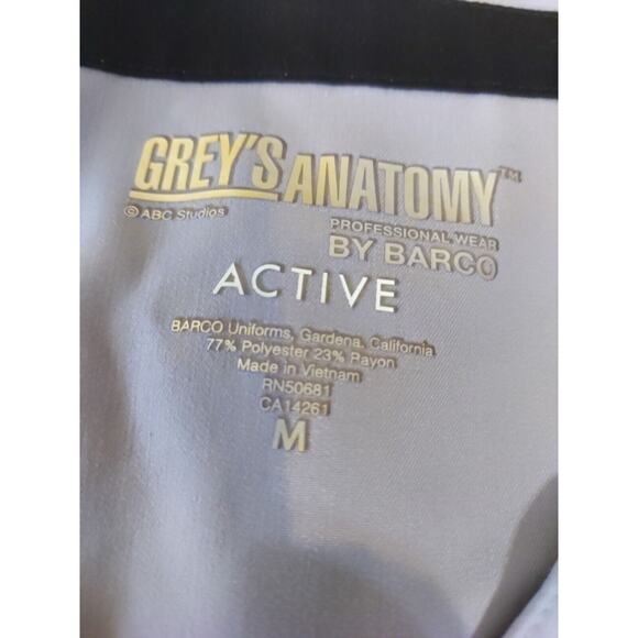 Grey's Anatomy Active Women's Scrub Top Size Medium Gray Purple Medical - Picture 5 of 6